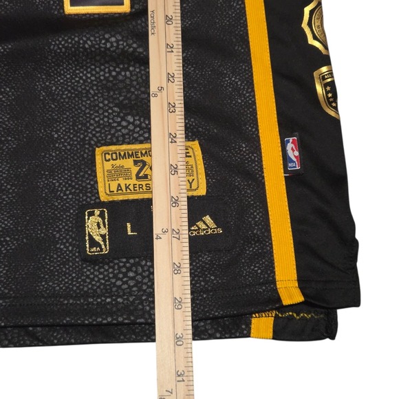 Men's Kobe Bryant Los Angeles Lakers Commemorative Retirement Jersey sz Large - Picture 11 of 12